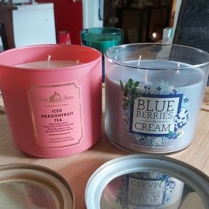 2 Bath & Bodyworks 3 Wick Candles ICED DRAGONFRUIT TEA & BLUEBERRIES & CREAM